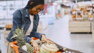 7 Practical Tips for Saving Money on Everyday Expenses