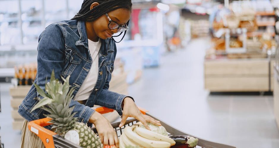 7 Practical Tips for Saving Money on Everyday Expenses